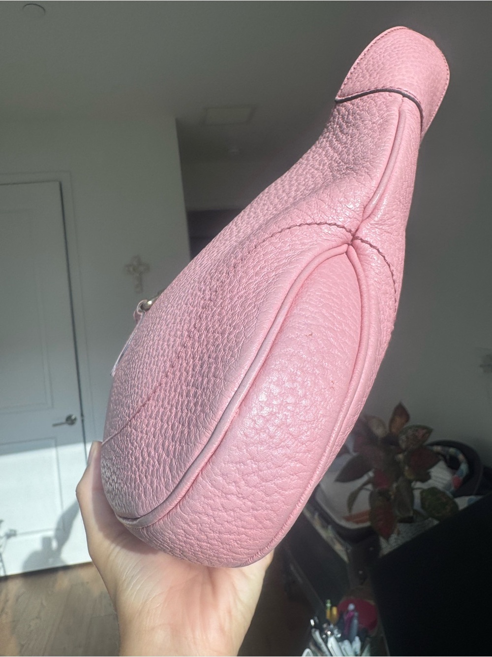 Gucci Jackie Hobo Shoulder Bag in Rare Pink Pebbled Leather, Authentic - Picture 10 of 11